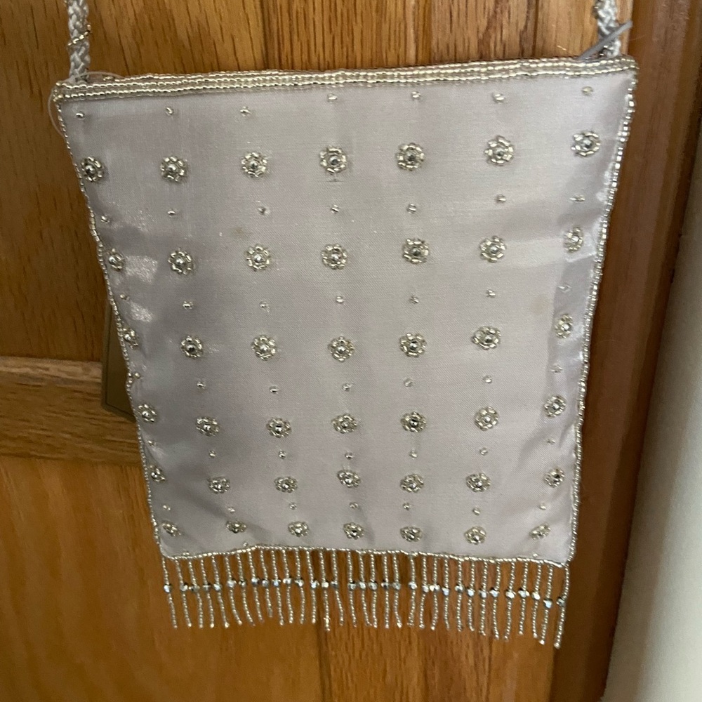 La Regale light Gray Beaded Clutch with Fringe 29"L w strap, clutch 8"x 6"